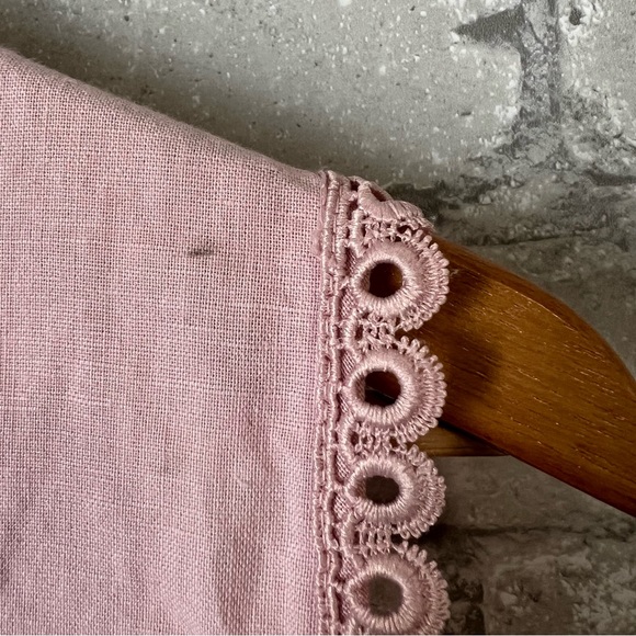 Bundle of 2 Liz Claiborne Women's Large Linen Blend Sleeveless Button Up Blouses - Picture 6 of 13